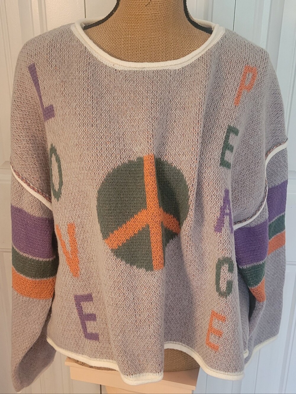 POL Love/Peace Graphic Sweater, NWOT, Sz M, Bright & Fun💚☮️🧡✌️